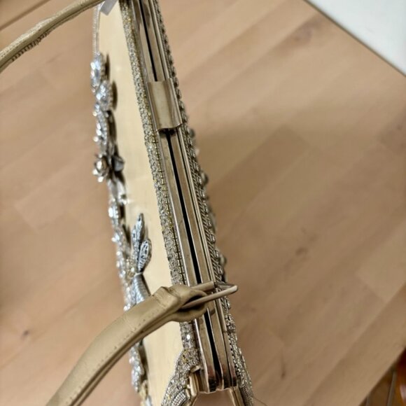 Gorgeous Upcycled/ Restored XL Vintage Leather Handbag with Silver Embellishment - Picture 3 of 6